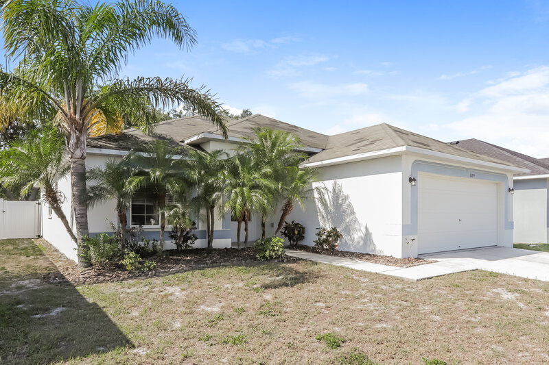 2,270/Mo, 11035 Whittney Chase Dr Riverview, FL 33579 Front View