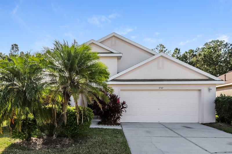 2,250/Mo, 4542 Mapletree Loop Wesley Chapel, FL 33544 External View