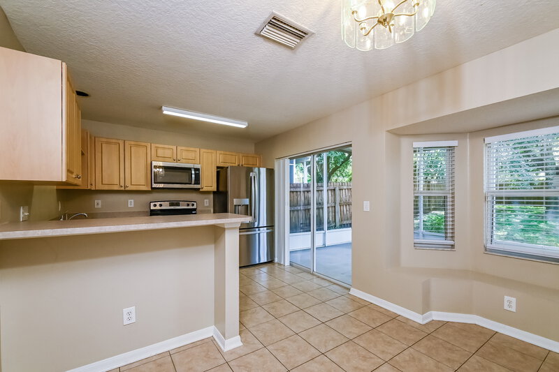2,160/Mo, 548 Summer Sails Dr Valrico, FL 33594 Dining Room View