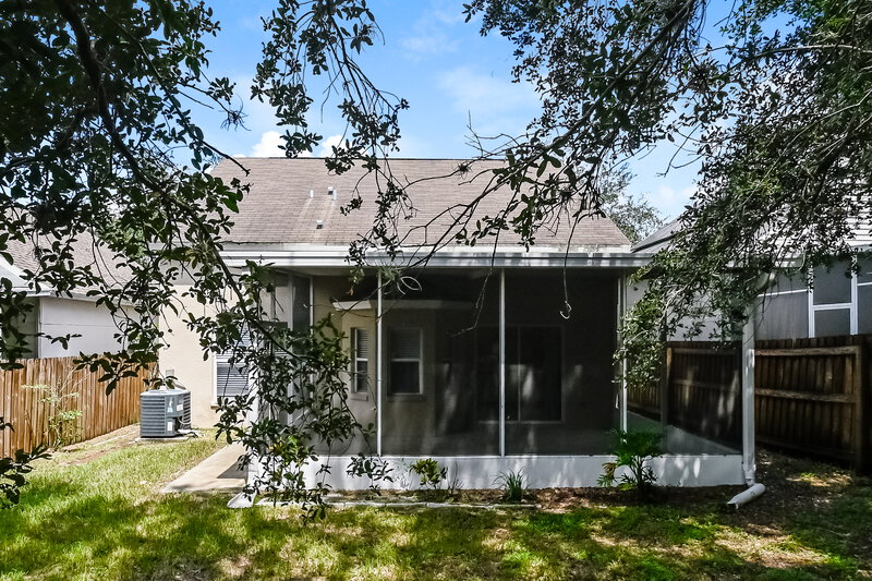2,160/Mo, 548 Summer Sails Dr Valrico, FL 33594 Rear View