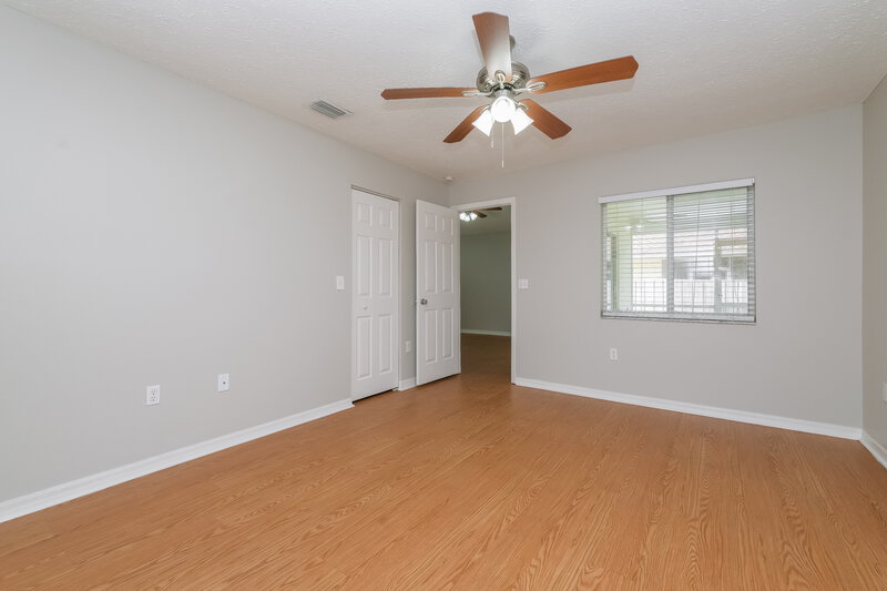 1,765/Mo, 11027 Kenmore Dr New Port Richey, FL 34654 Main Bedroom View 2