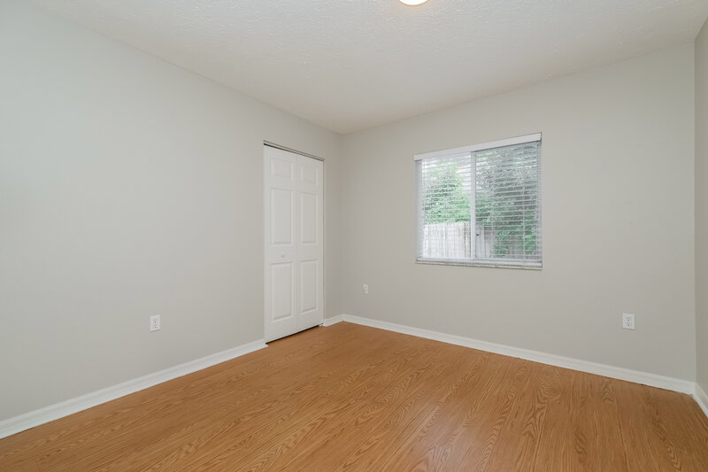 1,765/Mo, 11027 Kenmore Dr New Port Richey, FL 34654 Bedroom View 3