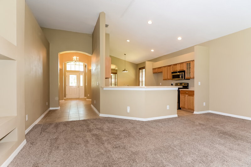2,275/Mo, 5003 Windingbrook Trl Wesley Chapel, FL 33544 Living Room View