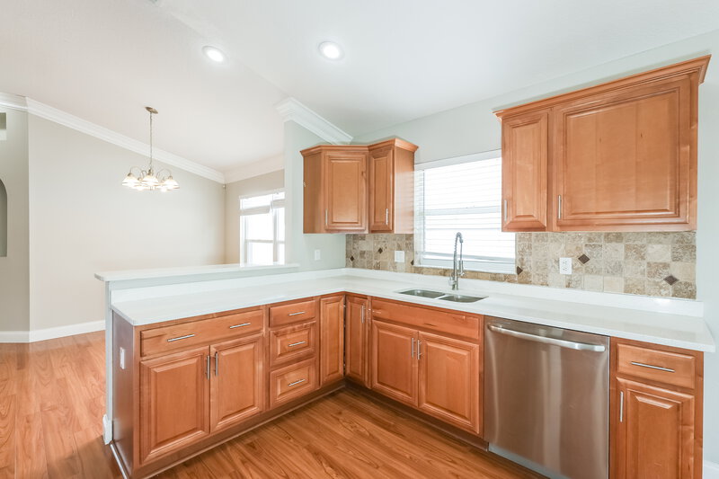 2,150/Mo, 25442 Seven Rivers Cir Land O' Lakes, FL 34639 Kitchen View