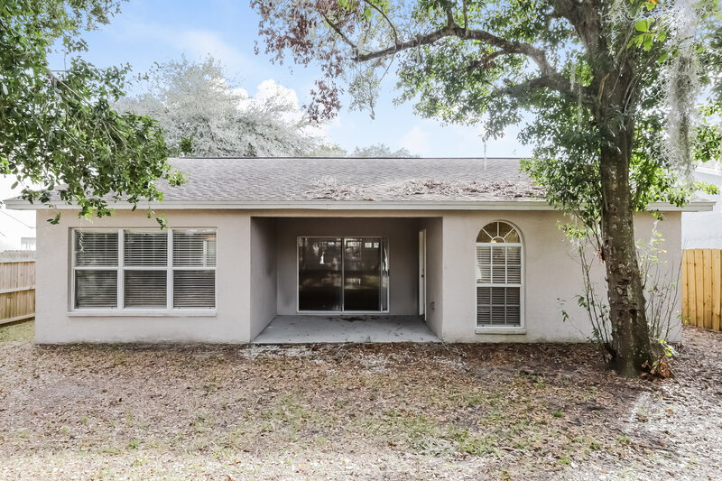 2,020/Mo, 1140 Hardwood Dr Valrico, FL 33596 Rear View