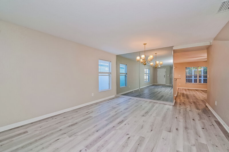 1,935/Mo, 406 Chimney Rock Dr Ruskin, FL 33570 Dining Room View