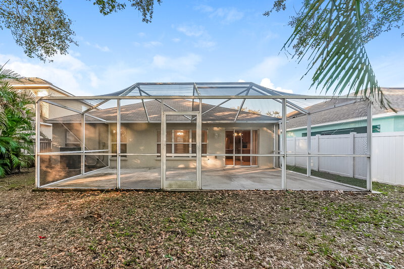 1,935/Mo, 406 Chimney Rock Dr Ruskin, FL 33570 Rear View