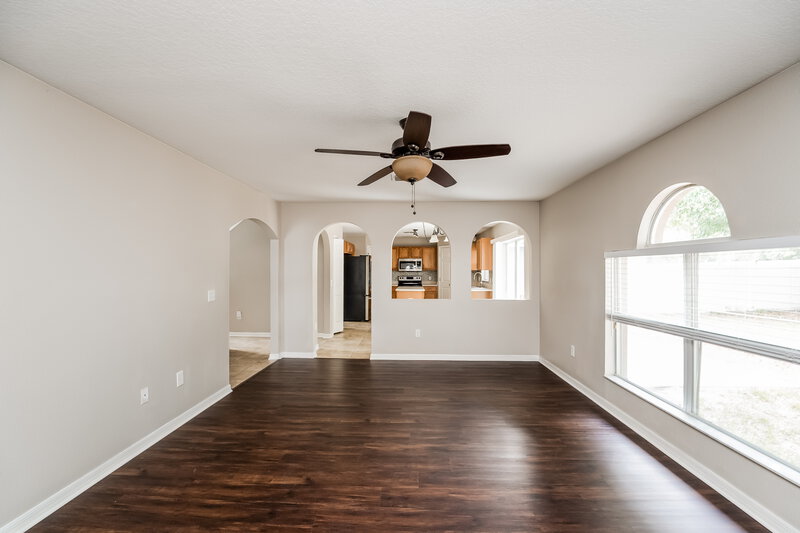 4,100/Mo, 17006 Torvest Ct Land O' Lakes, FL 34638 Living Room View 2