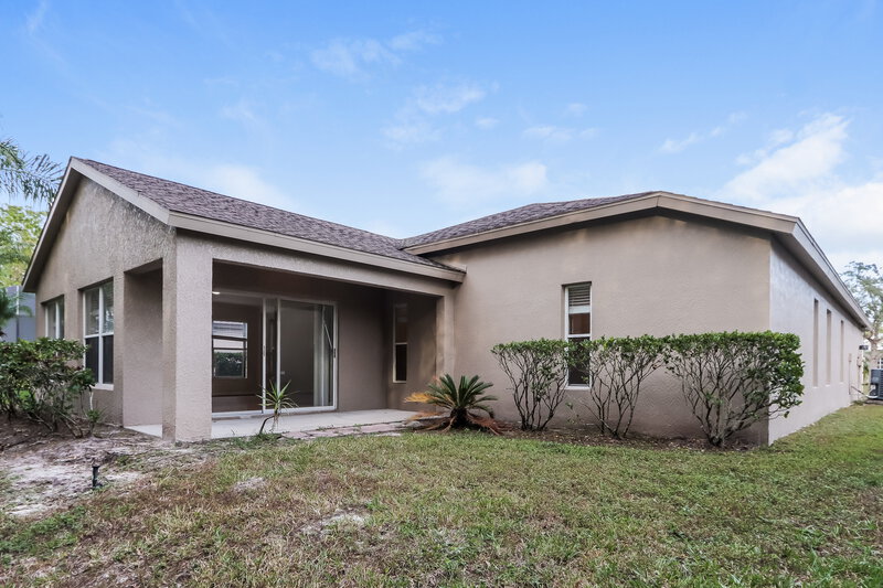 2,215/Mo, 25850 Commendable Loop Wesley Chapel, FL 33544 Rear View
