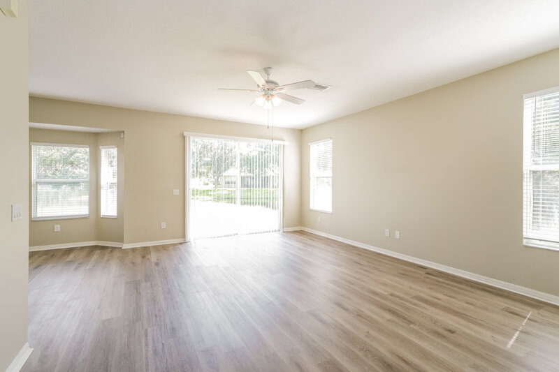 2,120/Mo, 7548 Blue Spring Dr Land O' Lakes, FL 34637 Living Room View