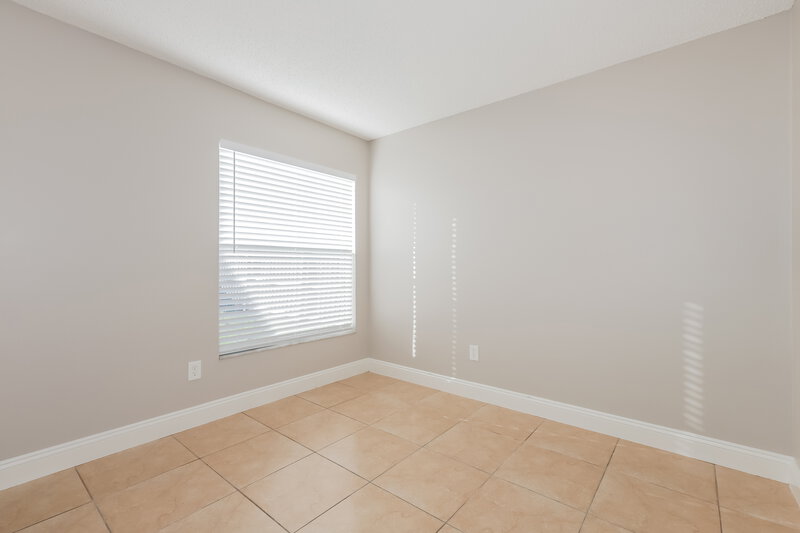 2,345/Mo, 1540 Chepacket St Brandon, FL 33511 Bedroom View