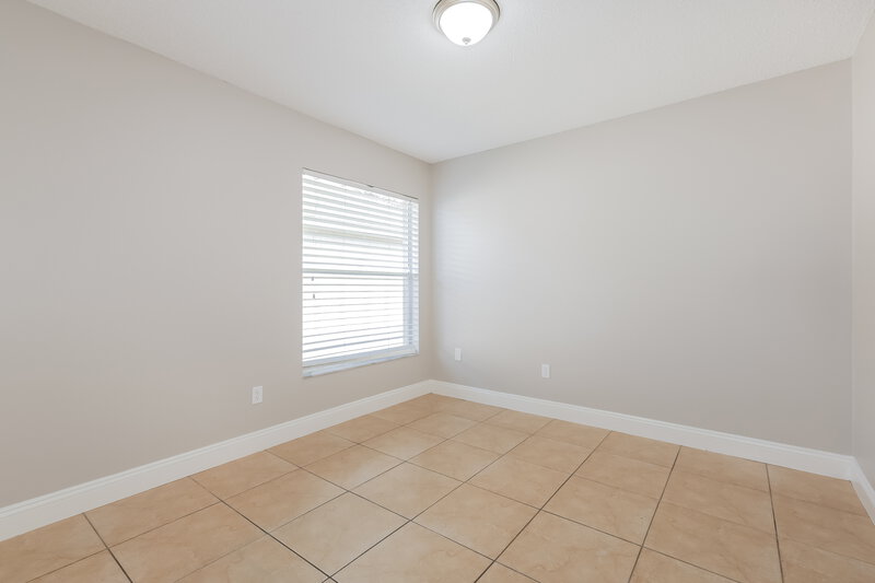 2,345/Mo, 1540 Chepacket St Brandon, FL 33511 Bedroom View 2