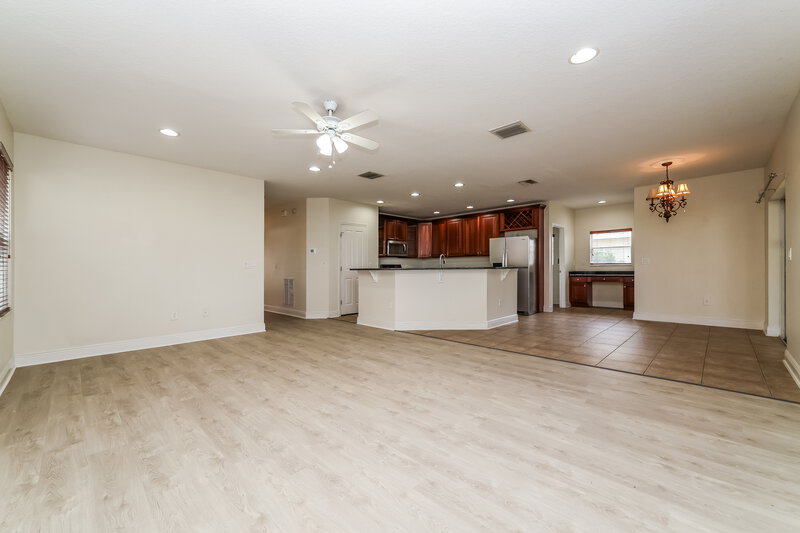 3,000/Mo, 209 Fern Gulley Dr Seffner, FL 33584 Family Room View