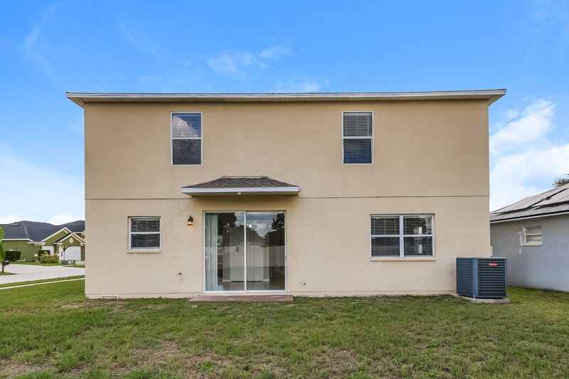 2,180/Mo, 12026 Bridge Point Ln Riverview, FL 33579 Rear View