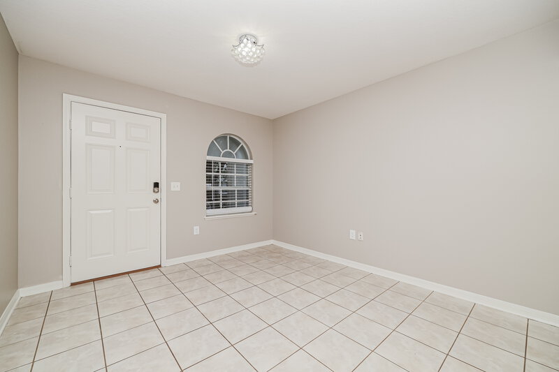 4,070/Mo, 17027 Ongar Ct Land O' Lakes, FL 34638 Foyer View