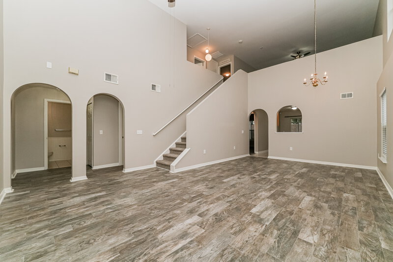 4,070/Mo, 17027 Ongar Ct Land O' Lakes, FL 34638 Living Room View