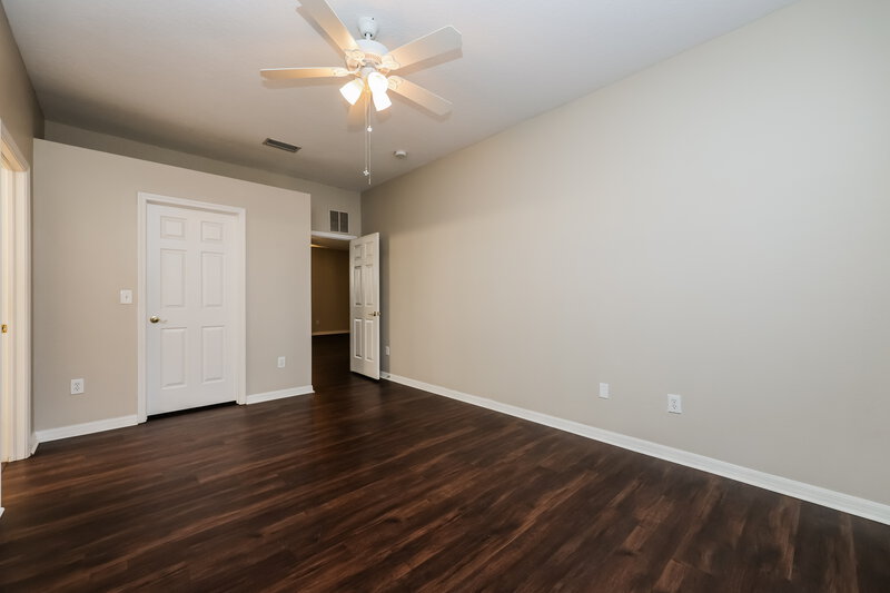 2,435/Mo, 6327 Bridgecrest Dr Lithia, FL 33547 Main Bedroom View 2
