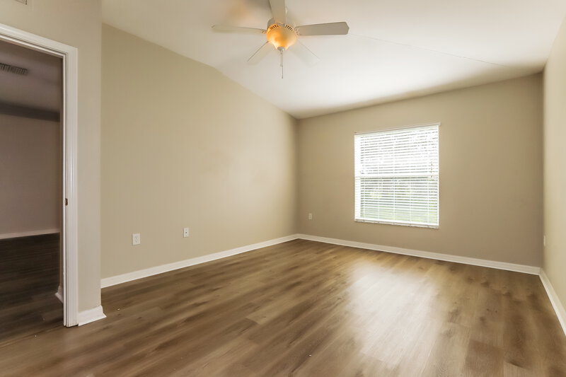 3,300/Mo, 3927 Constantine Loop Wesley Chapel, FL 33543 Main Bedroom View
