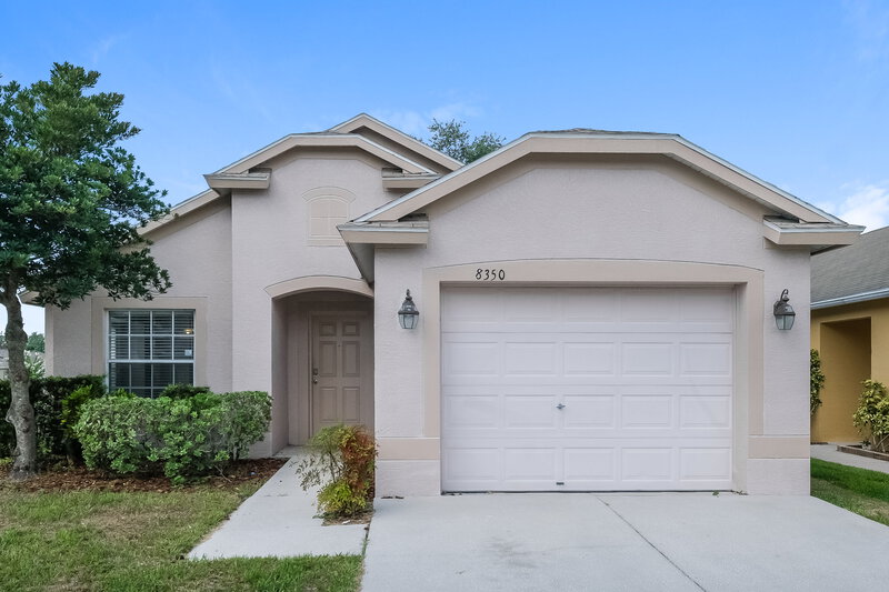 2,085/Mo, 8350 Crescent Moon Dr New Port Richey, FL 34655 External View