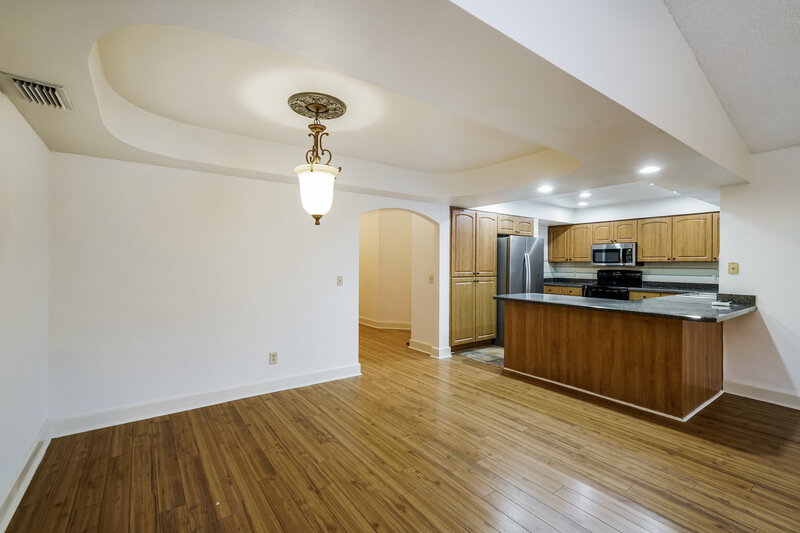 2,680/Mo, 2535 Arborwood Dr Valrico, FL 33596 Dining Room View