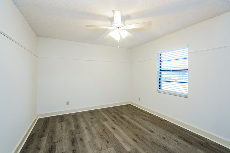 2,680/Mo, 2535 Arborwood Dr Valrico, FL 33596 Bedroom View