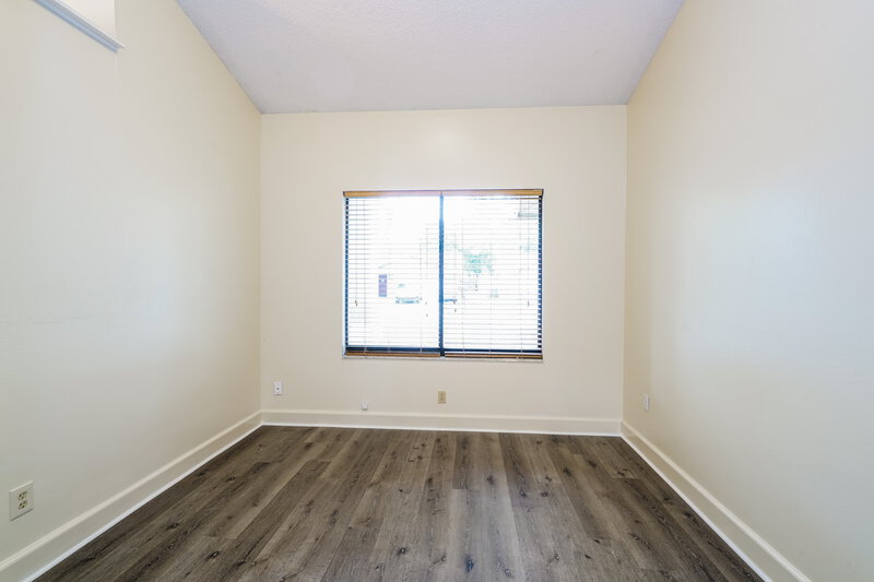 2,680/Mo, 2535 Arborwood Dr Valrico, FL 33596 Bedroom View 2