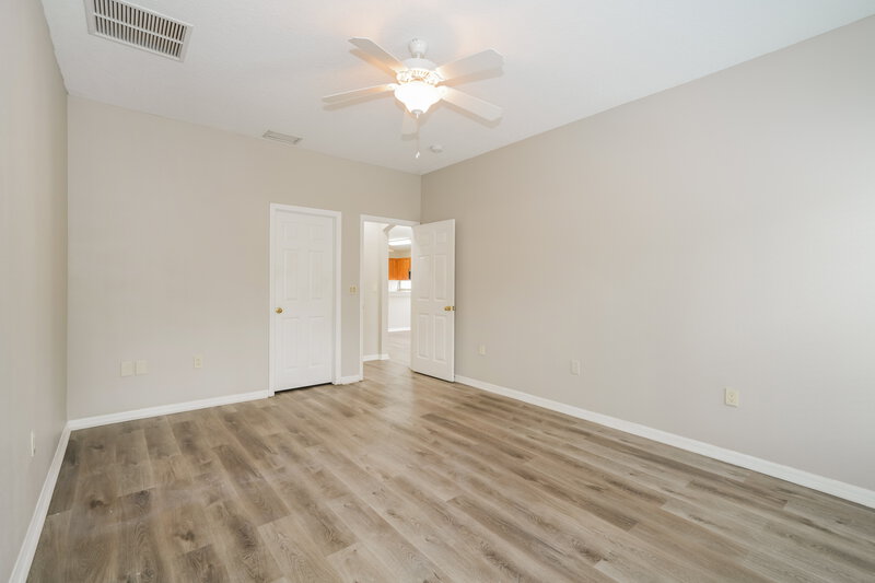 3,400/Mo, 5310 Braddock Dr Zephyrhills, FL 33541 Main Bedroom View 2