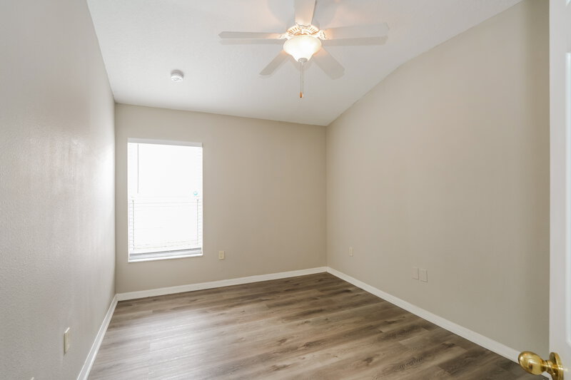3,400/Mo, 5310 Braddock Dr Zephyrhills, FL 33541 Bedroom View