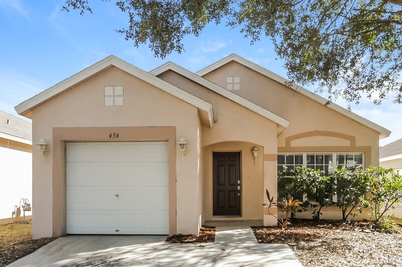 1,890/Mo, 454 Summer Sails Dr Valrico, FL 33594 External View