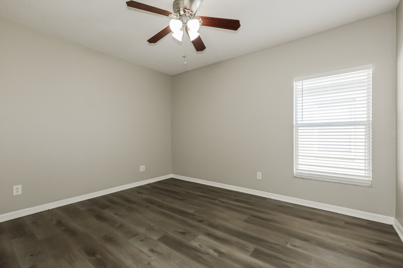 1,890/Mo, 454 Summer Sails Dr Valrico, FL 33594 Main Bedroom View