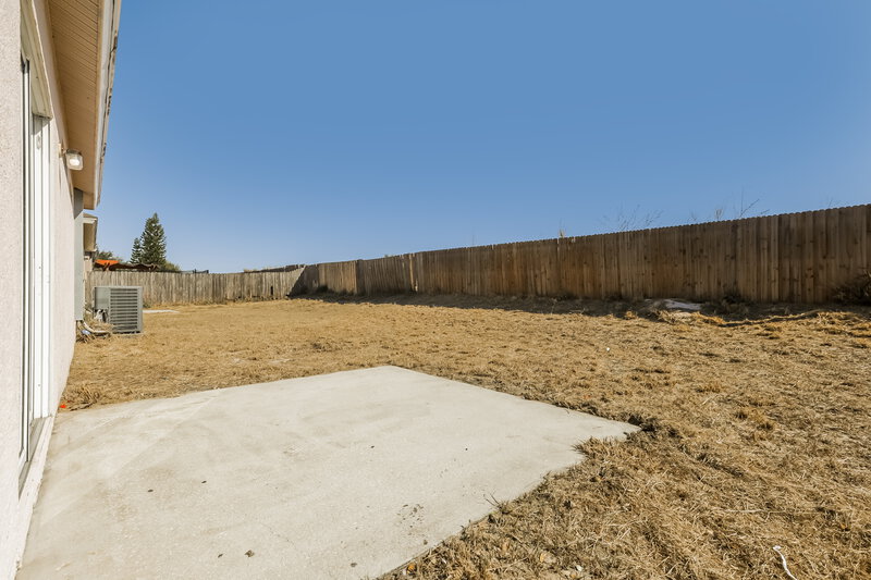 1,890/Mo, 454 Summer Sails Dr Valrico, FL 33594 Rear View 2