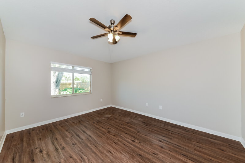 3,430/Mo, 12807 Kings Lake Dr Gibsonton, FL 33534 Main Bedroom View