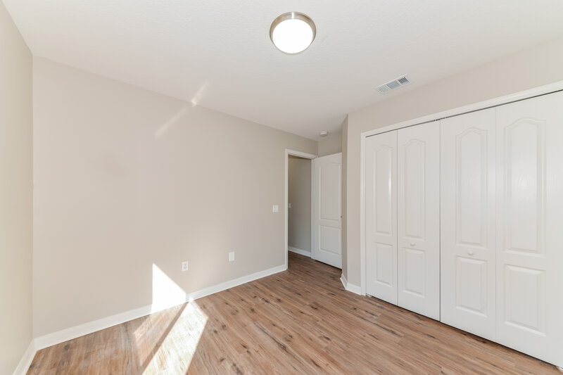 3,430/Mo, 12807 Kings Lake Dr Gibsonton, FL 33534 Bedroom View 2
