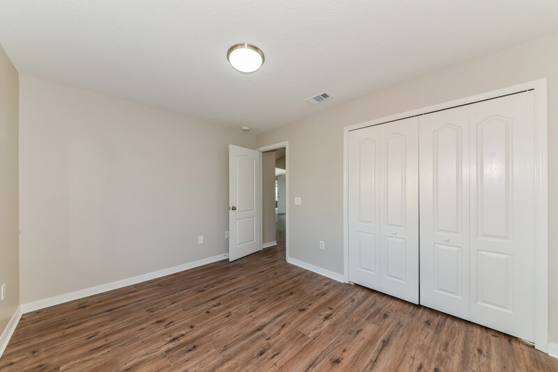 3,430/Mo, 12807 Kings Lake Dr Gibsonton, FL 33534 Bedroom View 4