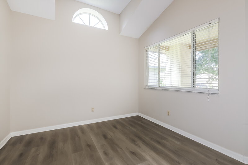 2,010/Mo, 1966 Erin Brooke Dr Valrico, FL 33594 Bedroom View