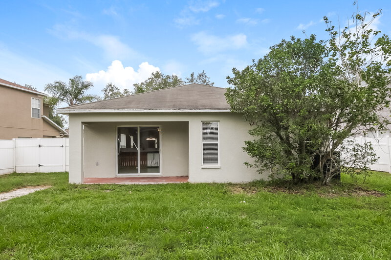1,870/Mo, 12706 White Bluff Rd Hudson, FL 34669 Rear View