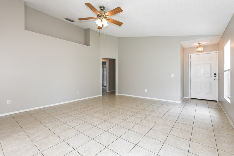2,235/Mo, 9837 Morris Glen Way Temple Terrace, FL 33637 Living Room View 2