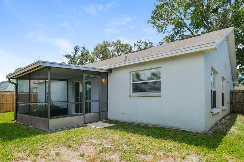 3,820/Mo, 10147 Cedar Dune Dr Tampa, FL 33624 Rear View