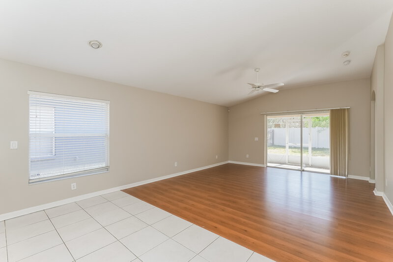 2,605/Mo, 3004 Prairie Iris Dr Land O' Lakes, FL 34638 Family Room View