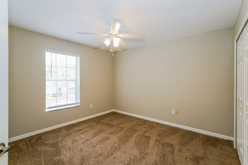 1,930/Mo, 12632 Saulston Pl Hudson, FL 34669 Bedroom View 3