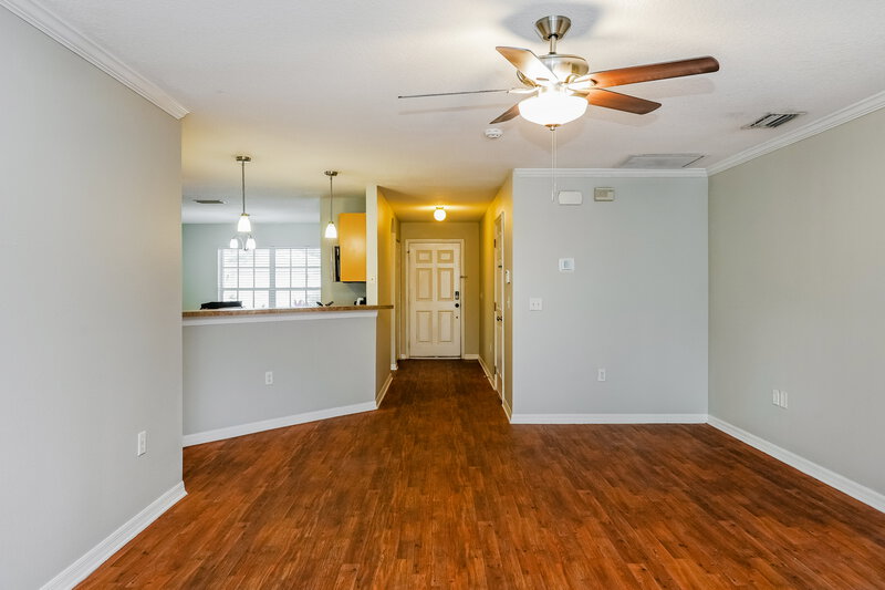 1,920/Mo, 2117 Pleasure Run Dr Ruskin, FL 33570 Living Room View
