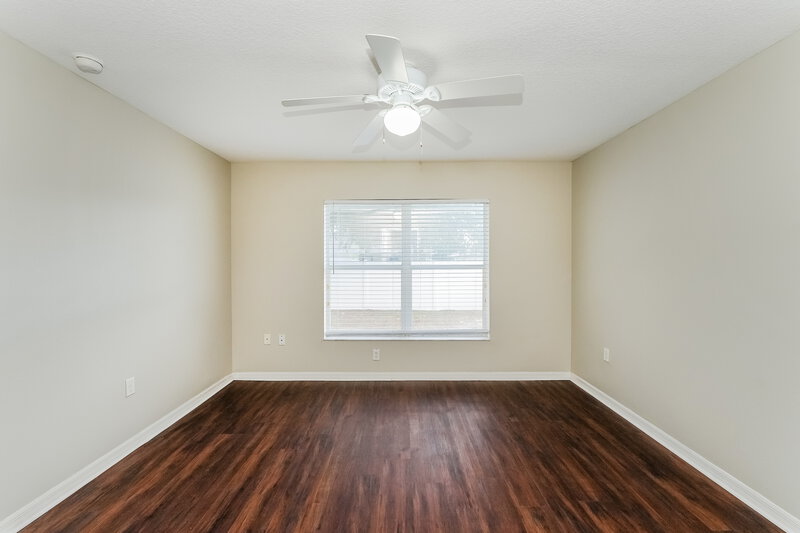 1,920/Mo, 2117 Pleasure Run Dr Ruskin, FL 33570 Main Bedroom View