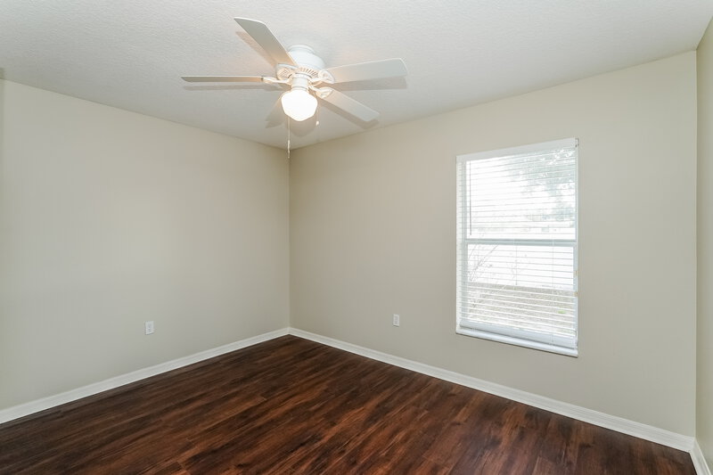 1,920/Mo, 2117 Pleasure Run Dr Ruskin, FL 33570 Bedroom View