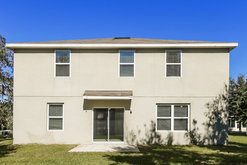 2,160/Mo, 6305 Merrifield Dr Zephyrhills, FL 33541 Rear View