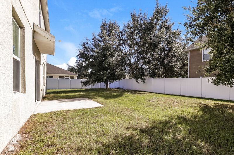 2,160/Mo, 6305 Merrifield Dr Zephyrhills, FL 33541 Rear View 2