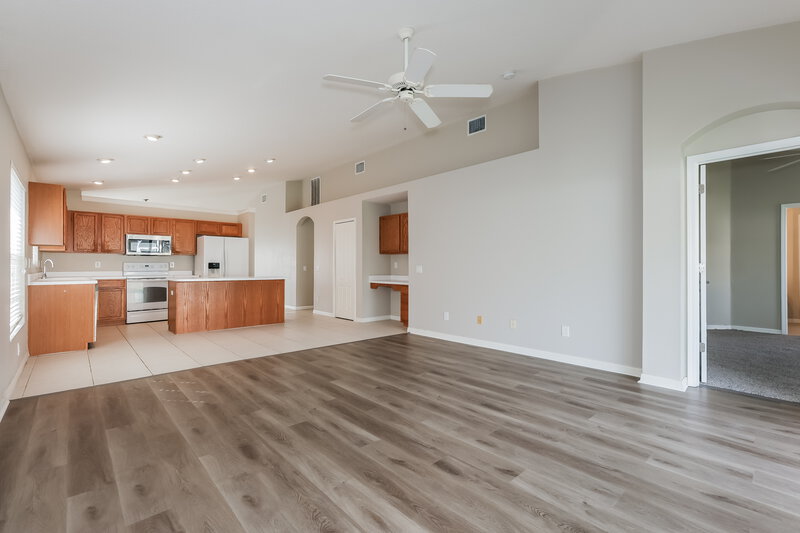 2,325/Mo, 31343 Heatherstone Dr Wesley Chapel, FL 33543 Family Room View 2