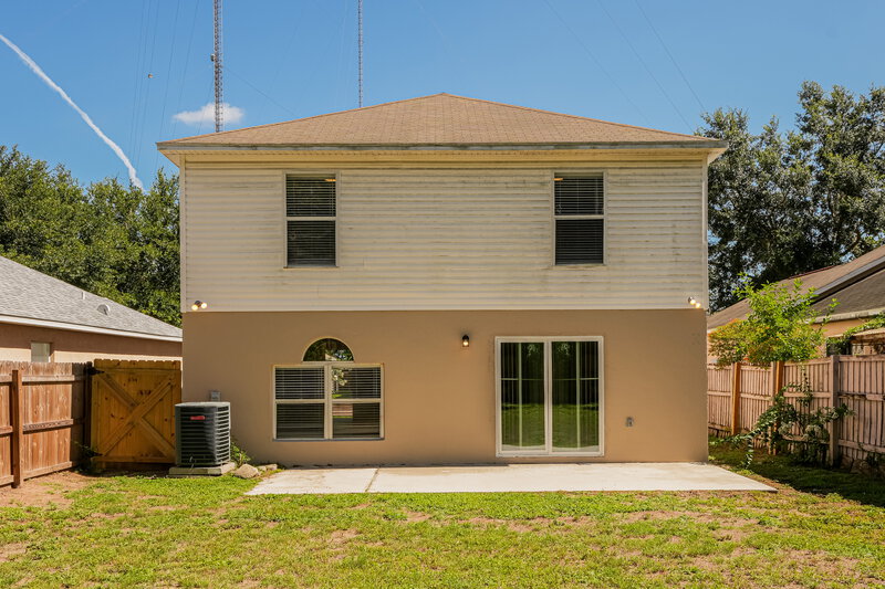 3,640/Mo, 13809 Gentle Woods Ave Riverview, FL 33569 Rear View