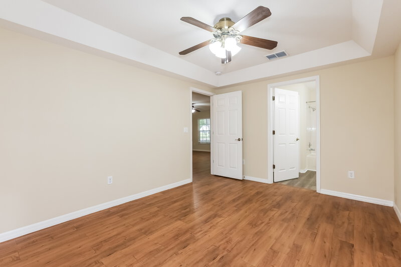 2,095/Mo, 6221 Kiteridge Dr Lithia, FL 33547 Main Bedroom View 2