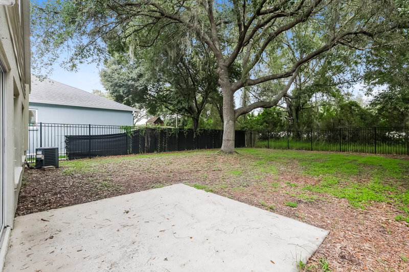 2,095/Mo, 6221 Kiteridge Dr Lithia, FL 33547 Rear View 2