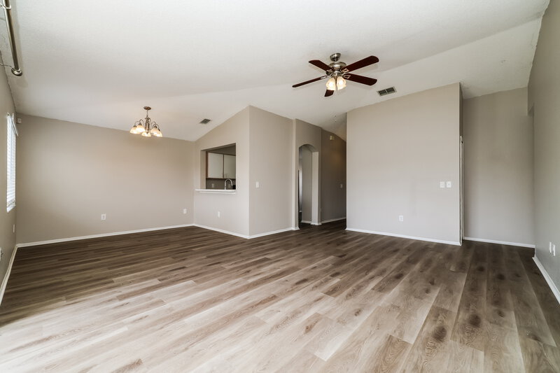 2,145/Mo, 1209 Flexford St Brandon, FL 33511 Living Room View 2